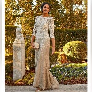 Illusion Boat Neck 3/4 Sleeve Two Tone Floral Lace Scallop Hem Belted Gown
